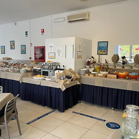 Napoleon Hotel 3*